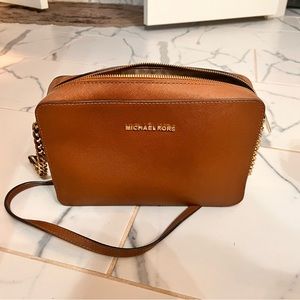 Michael Kors Crossbody